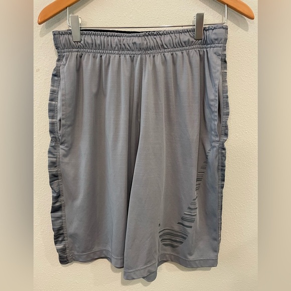 Men’s Nike Gray Dri-fit Basketball Shorts - Picture 1 of 7